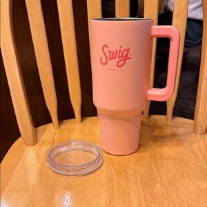 Swig Pink Tumbler with Lid
